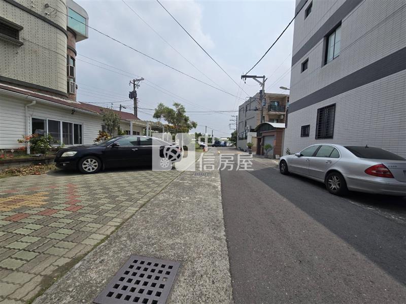 高雄湖內超值建地(專)房屋室內格局與周邊環境