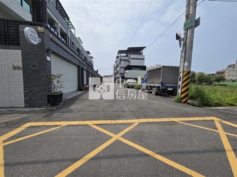 高雄湖內超值建地(專)房屋室內格局與周邊環境