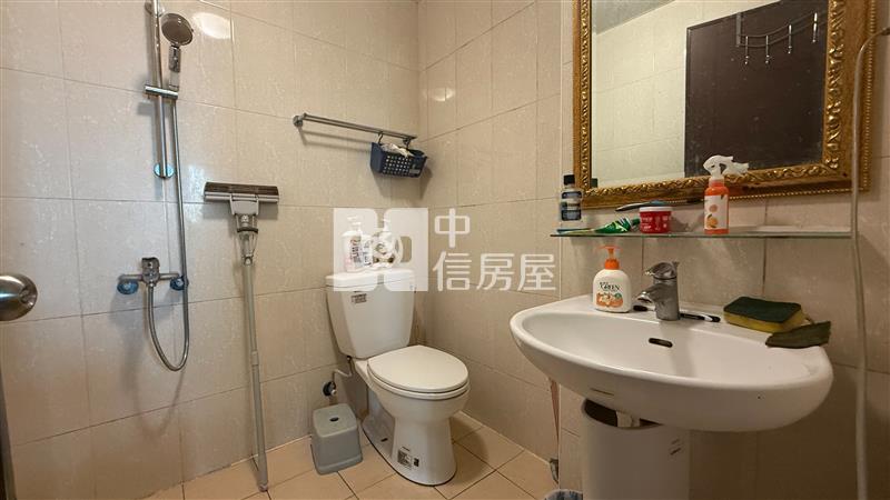 平鎮三興路東勢段美透天房屋室內格局與周邊環境