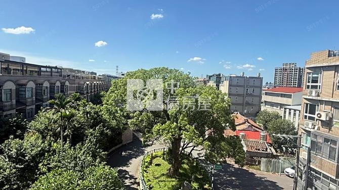 仁和國中透天別墅房屋室內格局與周邊環境