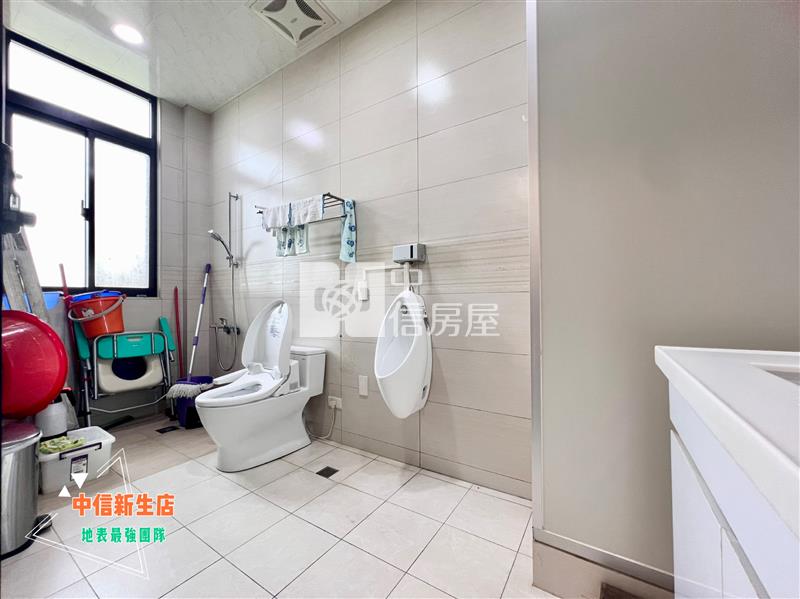 好市多7分鐘單層獨戶大面寬電梯透店房屋室內格局與周邊環境