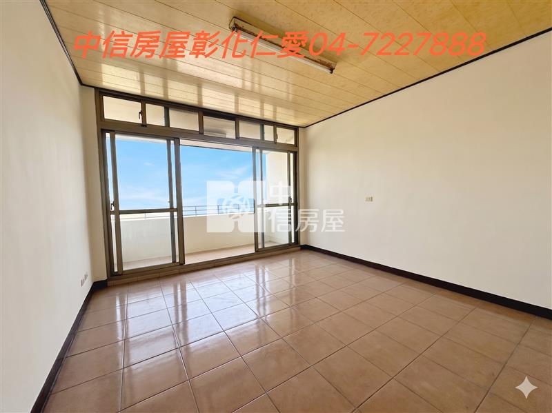 西南莊車庫透天房屋室內格局與周邊環境