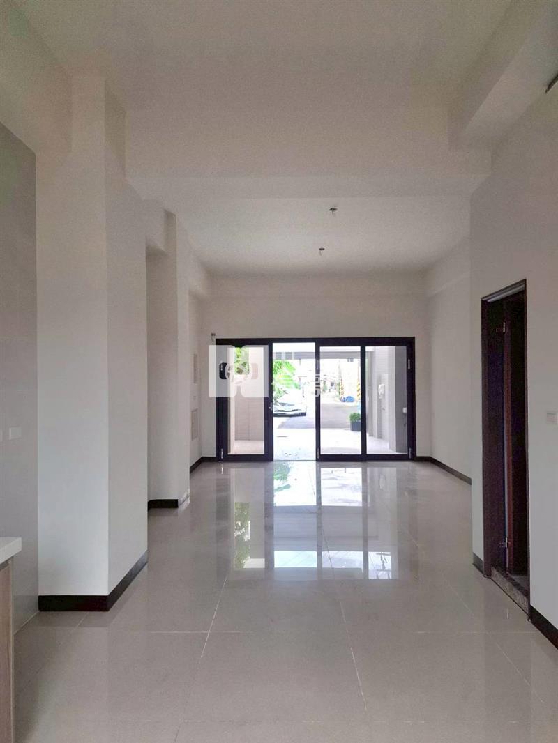 六甲國小旁全新獨院社區車墅(B)房屋室內格局與周邊環境