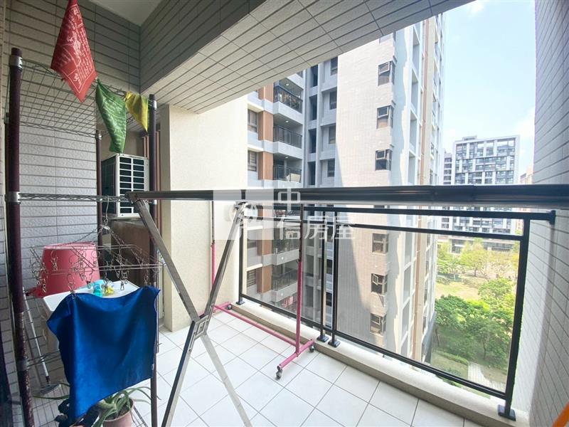 和築青風三房雙平車房屋室內格局與周邊環境