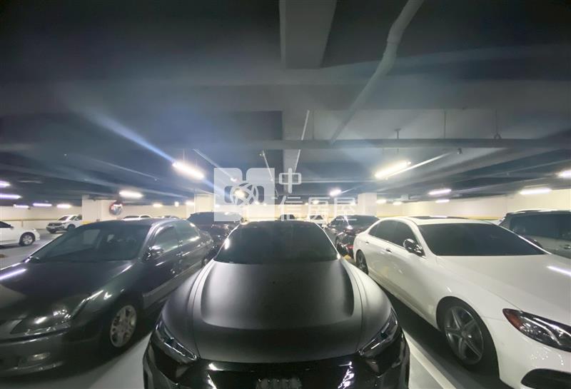 和築青風三房雙平車房屋室內格局與周邊環境