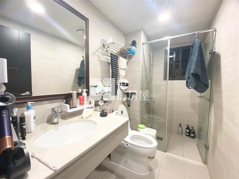 和築青風三房雙平車房屋室內格局與周邊環境