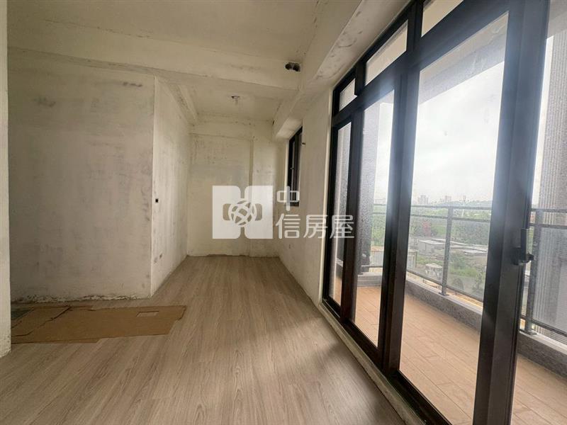 近青埔全新電梯花園別墅(可併排雙車位)(C)(中信卓越團隊)房屋室內格局與周邊環境