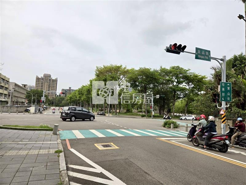 東山街1.2樓住店房屋室內格局與周邊環境