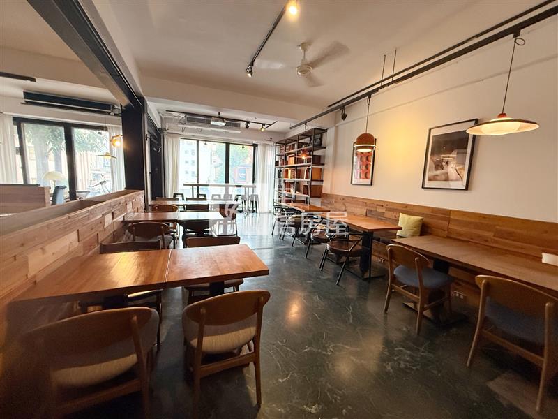 中國醫商圈/五權路穩定收租透店房屋室內格局與周邊環境