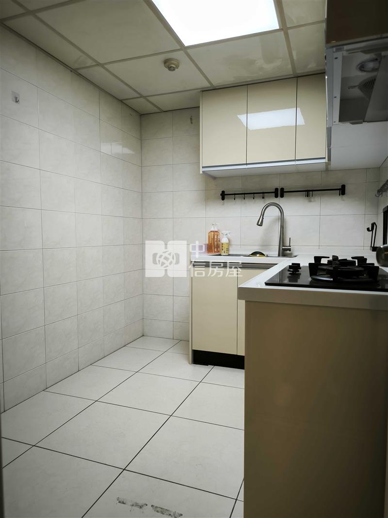 縣府清境優質3房+平面車房屋室內格局與周邊環境