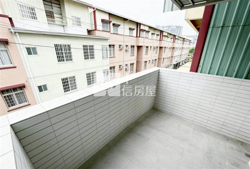 民雄惠安街雙車別墅B房屋室內格局與周邊環境