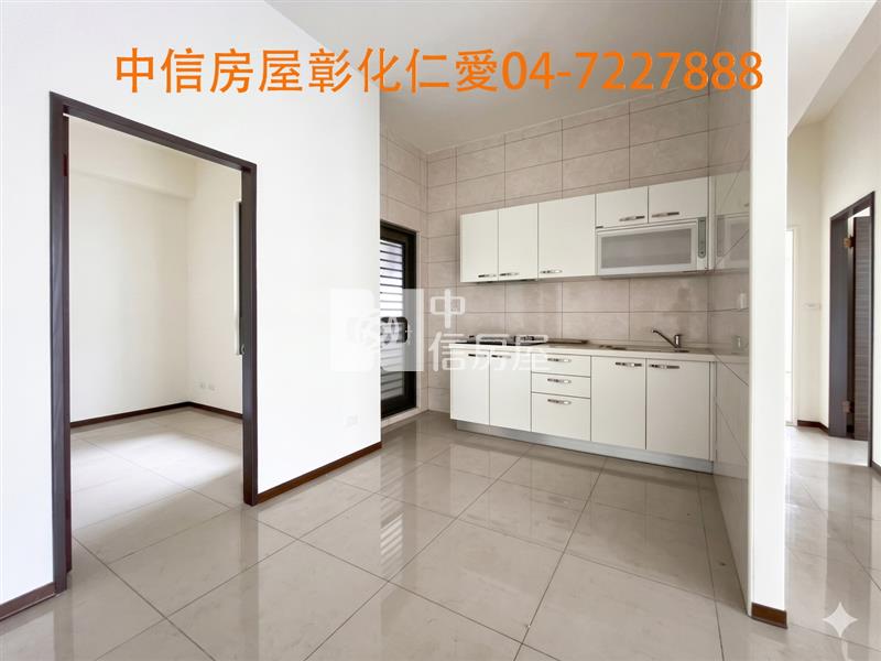 上品苑全新三房平車房屋室內格局與周邊環境