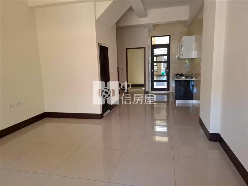 枋寮東海全新臻品孝親車墅A2房屋室內格局與周邊環境