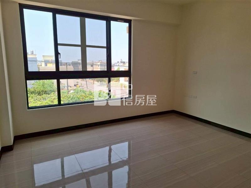 枋寮東海全新臻品孝親車墅A2房屋室內格局與周邊環境