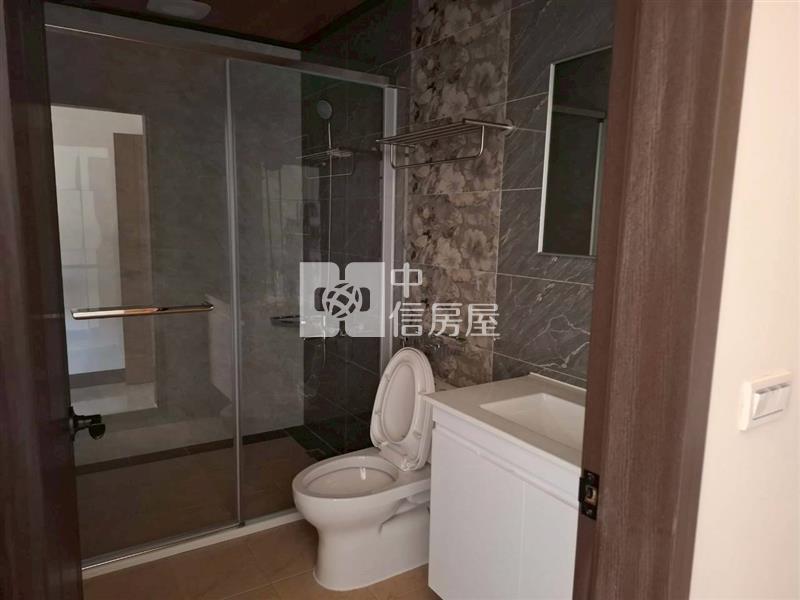 枋寮東海全新臻品孝親車墅A2房屋室內格局與周邊環境