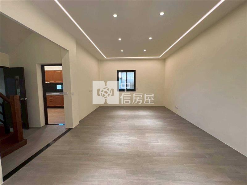 A20大地坪孝親房透天房屋室內格局與周邊環境