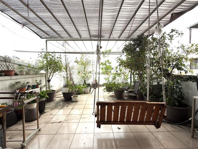 南屯文昌街/大地坪130坪/住二角店房屋室內格局與周邊環境