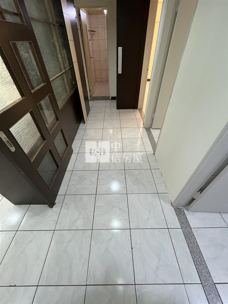 漢神巨蛋北屯最俗三房平車房屋室內格局與周邊環境