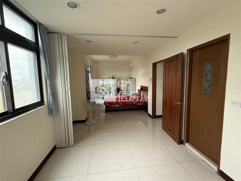 【專任委託】富民街 前庭後院合法農舍房屋室內格局與周邊環境