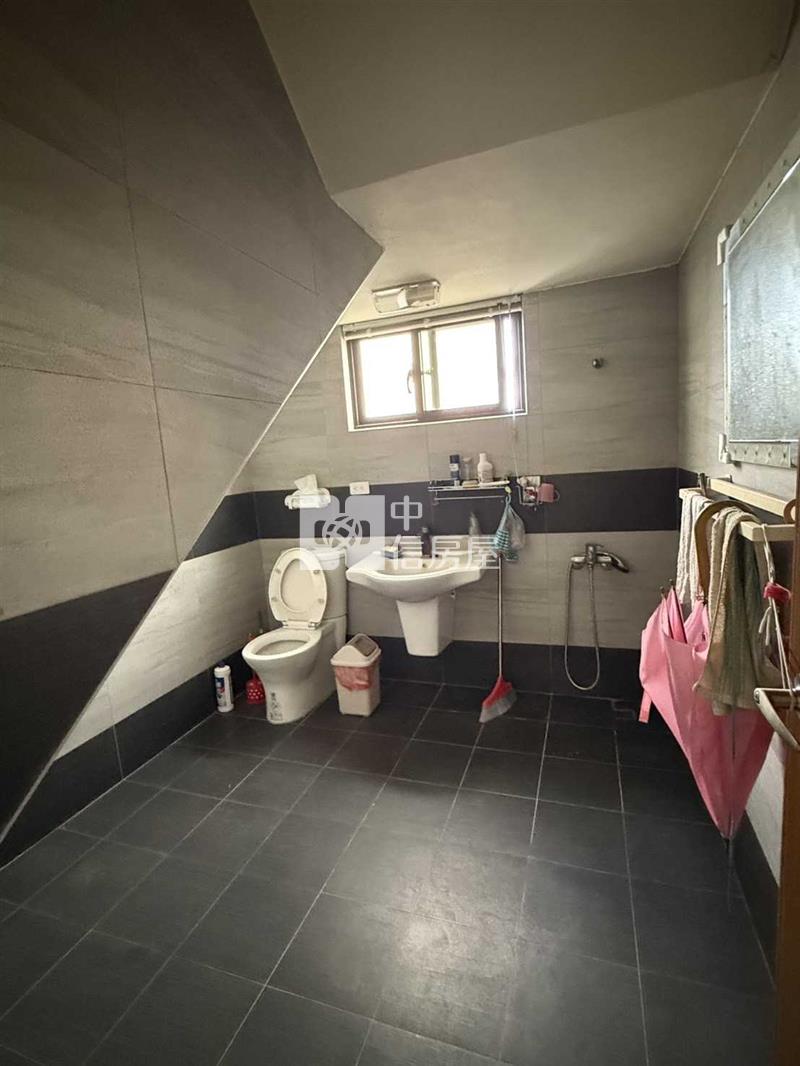 【專任委託】富民街 前庭後院合法農舍房屋室內格局與周邊環境