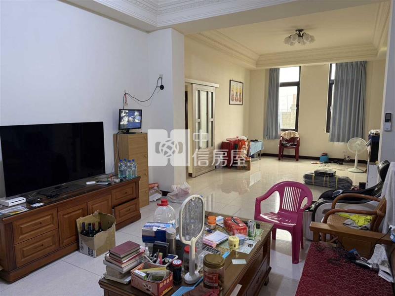 【專任委託】富民街 前庭後院合法農舍房屋室內格局與周邊環境