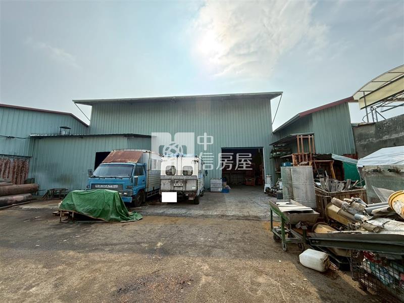 大里運動公園旁大面寬廠房房屋室內格局與周邊環境