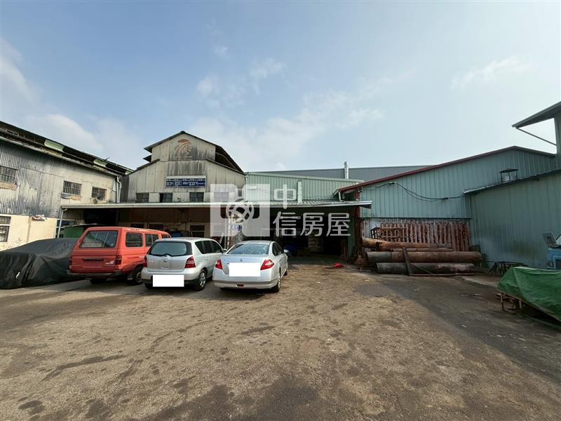 大里運動公園旁大面寬廠房房屋室內格局與周邊環境