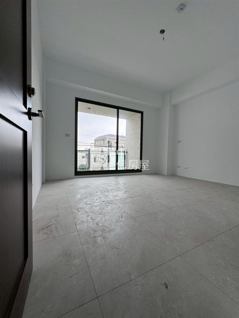 豐原全新三車電梯別墅(A)房屋室內格局與周邊環境