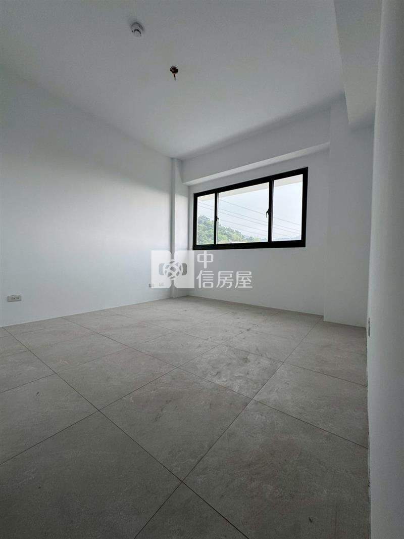 豐原全新三車電梯別墅(A)房屋室內格局與周邊環境