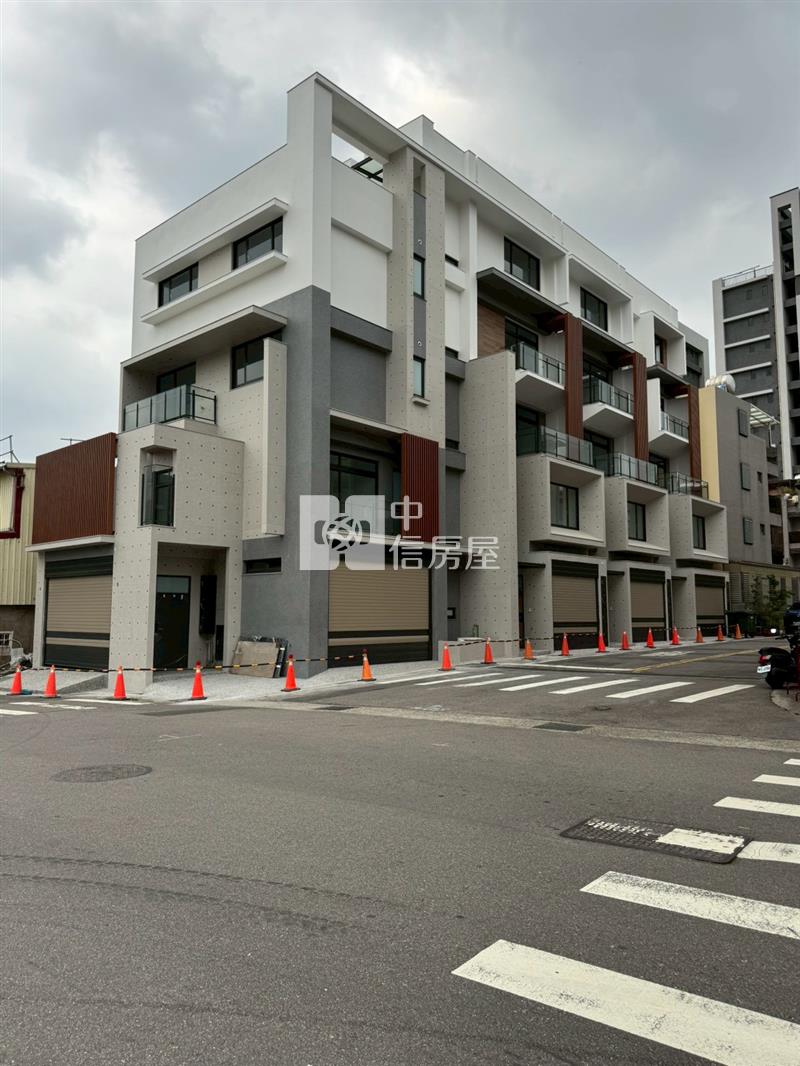 豐原全新三車電梯別墅(A)房屋室內格局與周邊環境