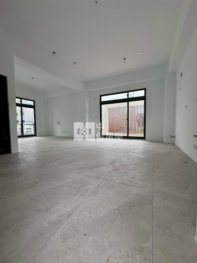 豐原全新三車電梯別墅(A)房屋室內格局與周邊環境