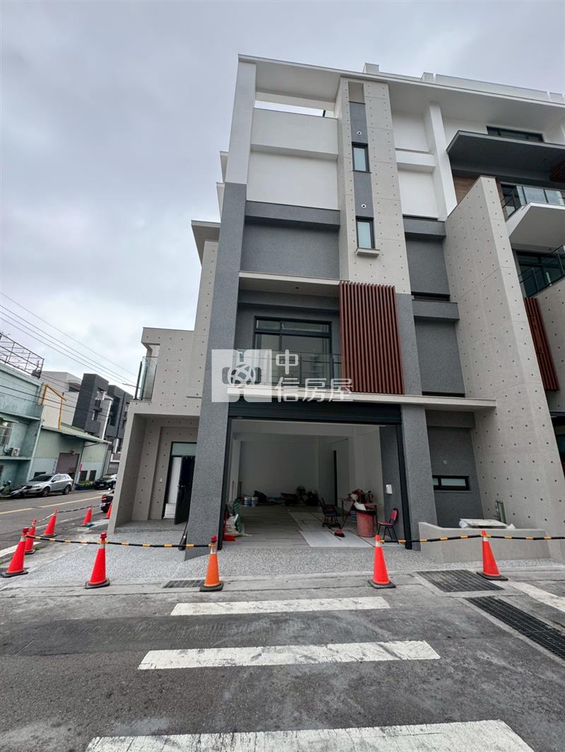 豐原全新三車電梯別墅(A)房屋室內格局與周邊環境