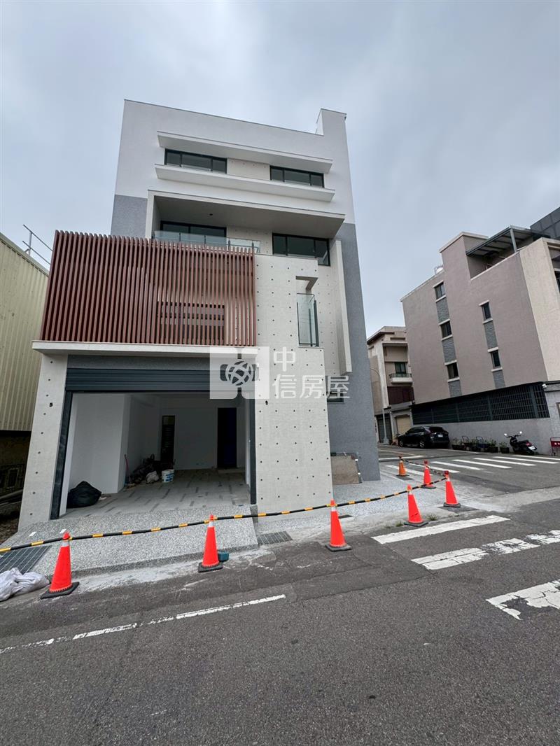 豐原全新三車電梯別墅(A)房屋室內格局與周邊環境