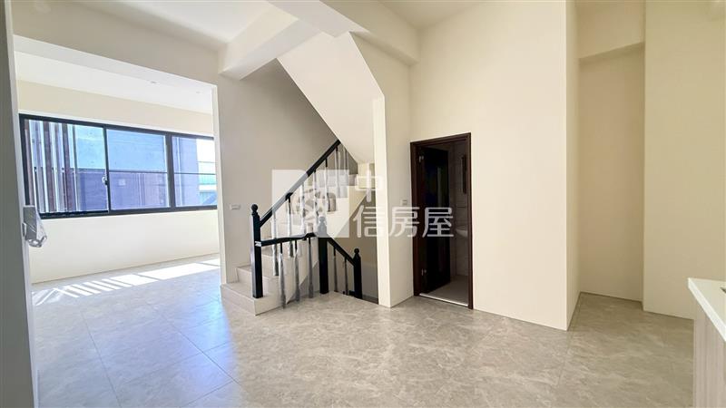 神岡社口雅豐真鑽NO.7雙車別墅房屋室內格局與周邊環境