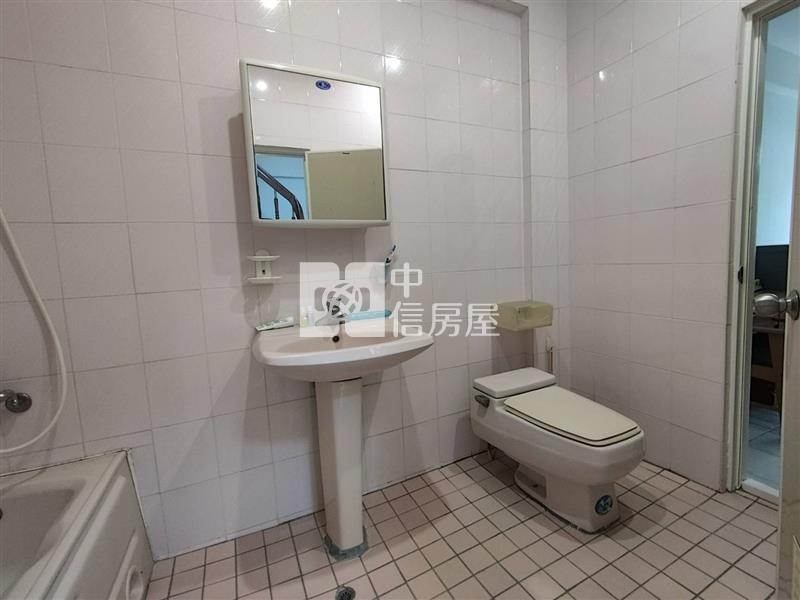 北區花園夜市旁採光透天房屋室內格局與周邊環境