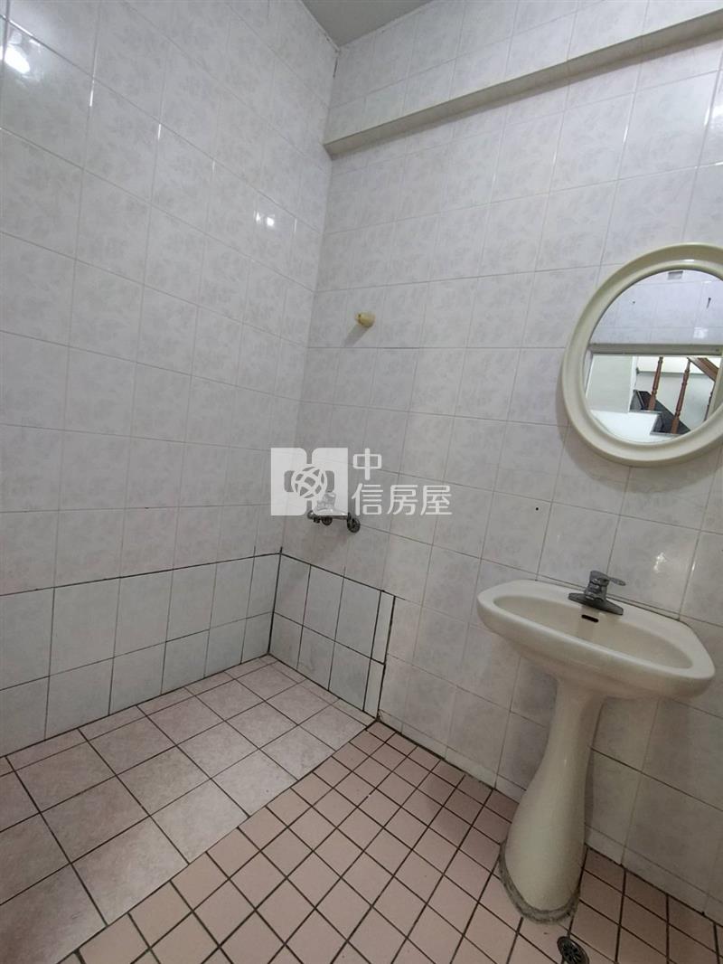 北區花園夜市旁採光透天房屋室內格局與周邊環境