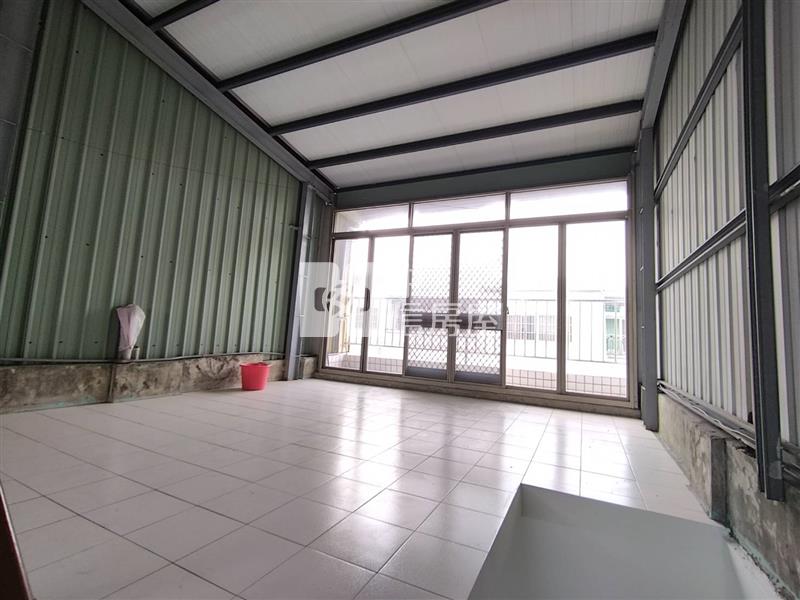 北區花園夜市旁採光透天房屋室內格局與周邊環境