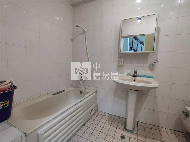 北區花園夜市旁採光透天房屋室內格局與周邊環境