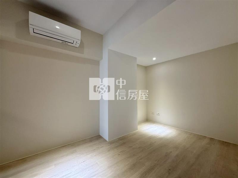 大雅挑高6米樓中樓5房平車房屋室內格局與周邊環境