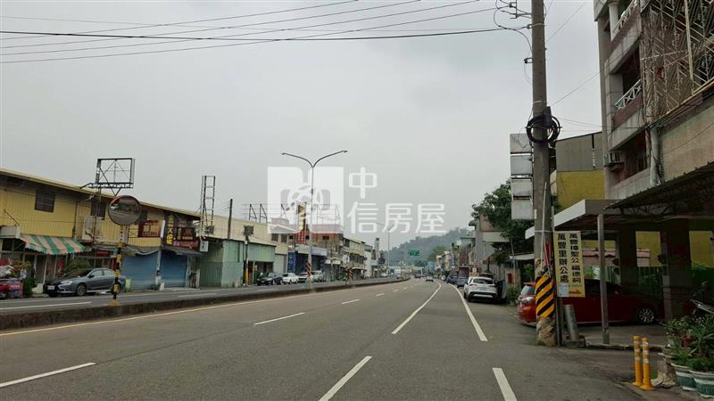 霧峰超值便宜建地房屋室內格局與周邊環境