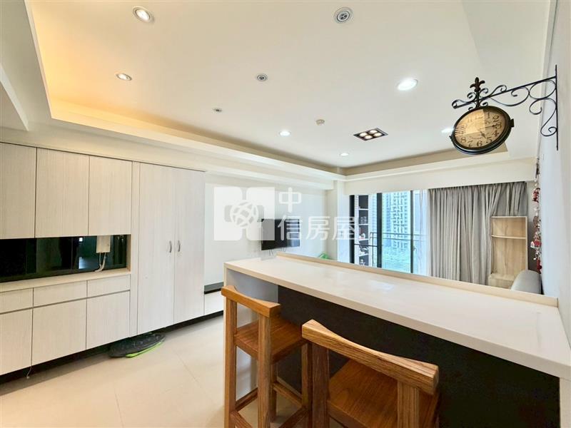 大城三月花見高樓層三房B1平車房屋室內格局與周邊環境