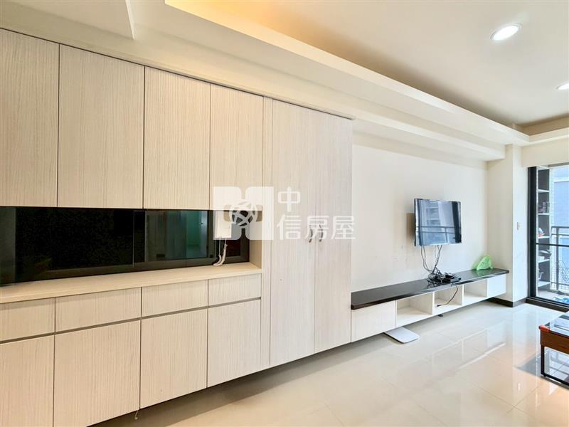 大城三月花見高樓層三房B1平車房屋室內格局與周邊環境