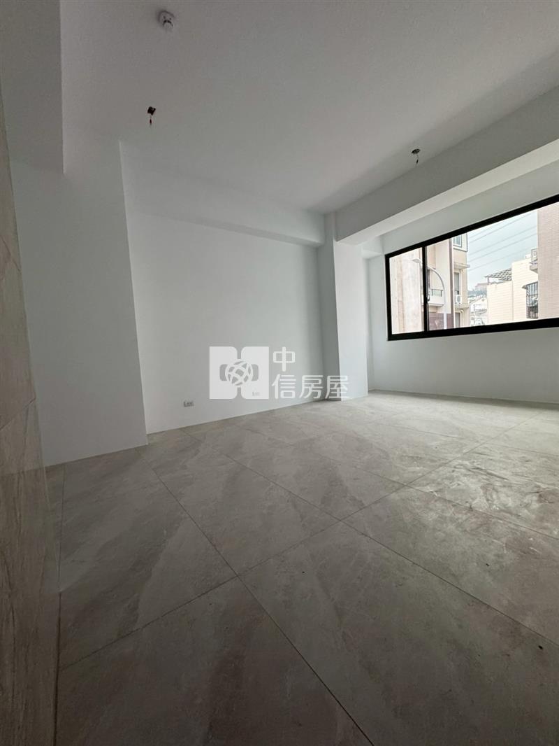 豐原全新雙車電梯別墅B房屋室內格局與周邊環境