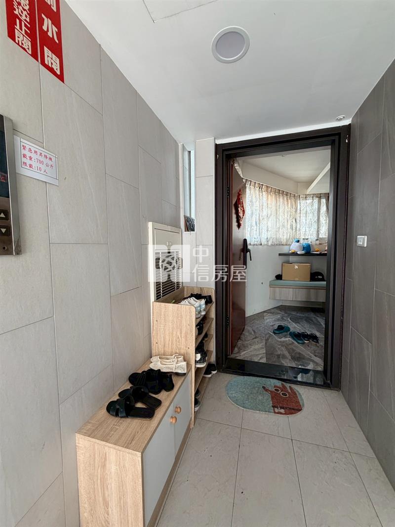 興大健康公園龍邦雙併豪宅附雙平車房屋室內格局與周邊環境