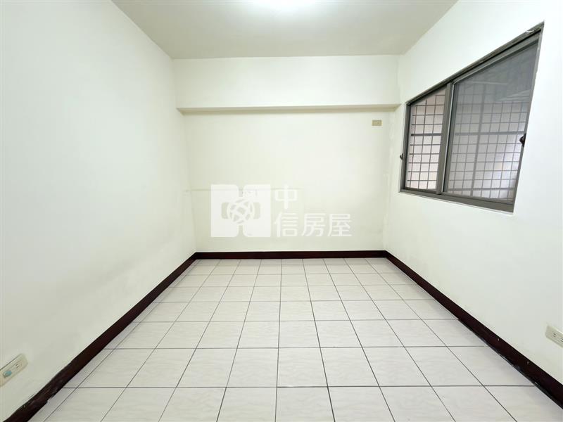 俊國福岡美4房房屋室內格局與周邊環境