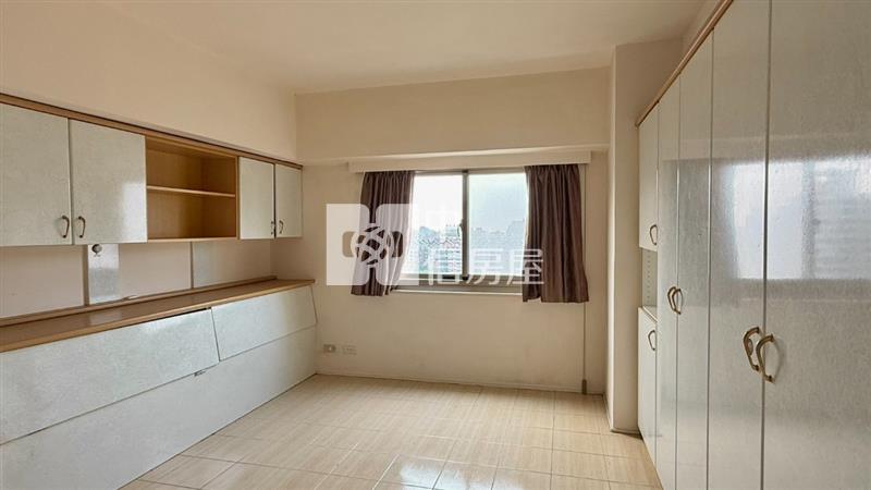 有伴生活高樓稀有三房美車釋出戶房屋室內格局與周邊環境