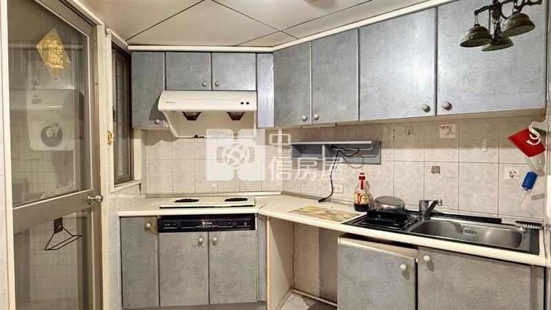 有伴生活高樓稀有三房美車釋出戶房屋室內格局與周邊環境