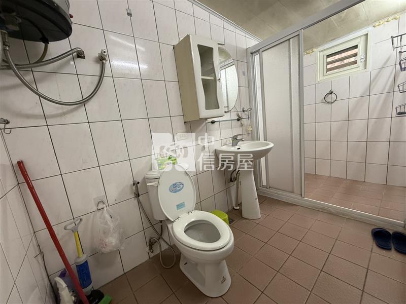 慈恩美平房房屋室內格局與周邊環境