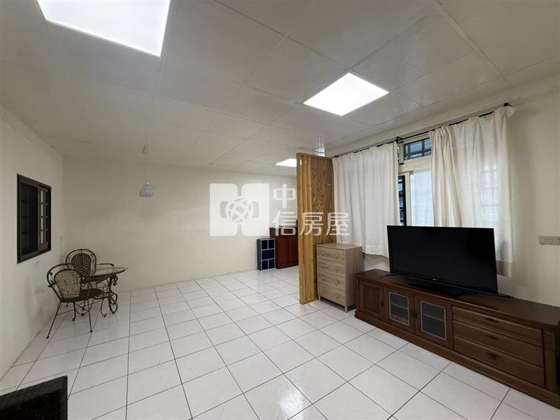 慈恩美平房房屋室內格局與周邊環境