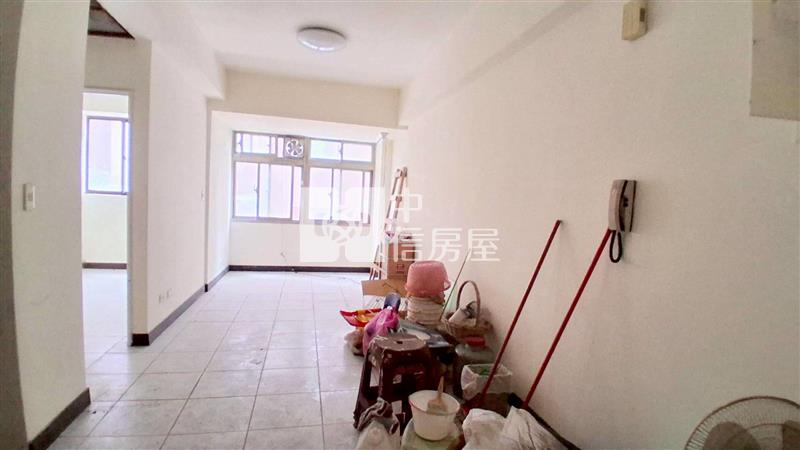 幸福圓環成家一樓房屋室內格局與周邊環境